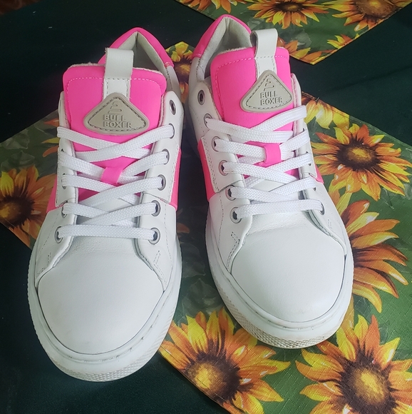Bull Boxer pink and white size 7 women's leather shoes / sneakers Neon 80s style - Picture 9 of 11